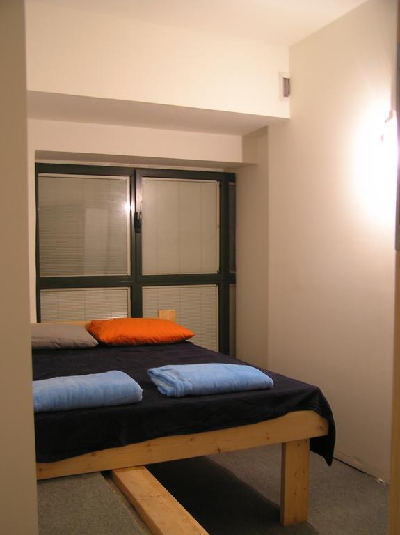 Milk & Honey Hostel Τελ Αβίβ Δωμάτιο φωτογραφία