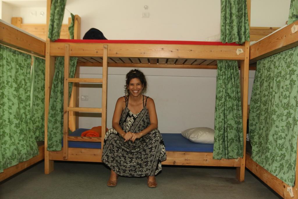 Milk & Honey Hostel Τελ Αβίβ Δωμάτιο φωτογραφία