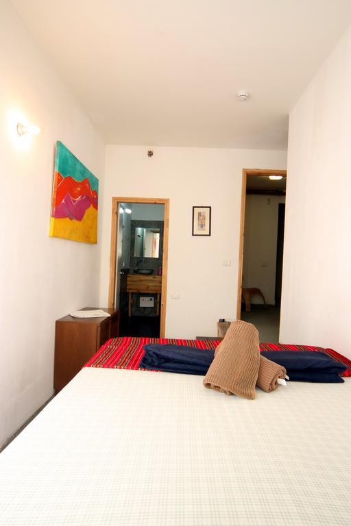 Milk & Honey Hostel Τελ Αβίβ Δωμάτιο φωτογραφία